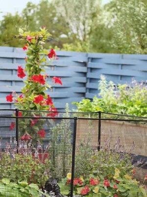 12269.jpg Garden Hardware Net, 3' x 25'