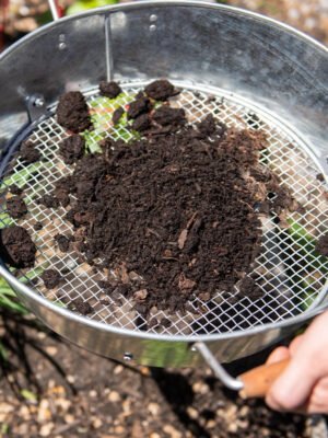 Gardener's Compost Soil Sifter
